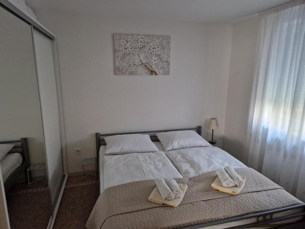 Apartman Potok Ливно Экстерьер фото